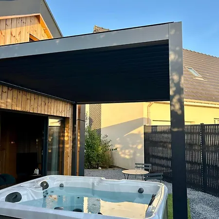 Cosy Lodgy בקתה